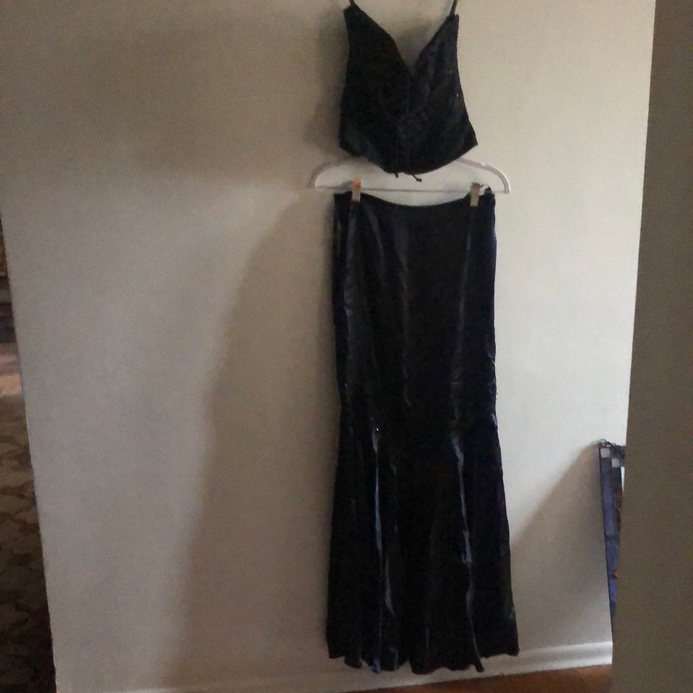 Jovani 2 pc beaded dress black size 2 never altered or worn 100% silk